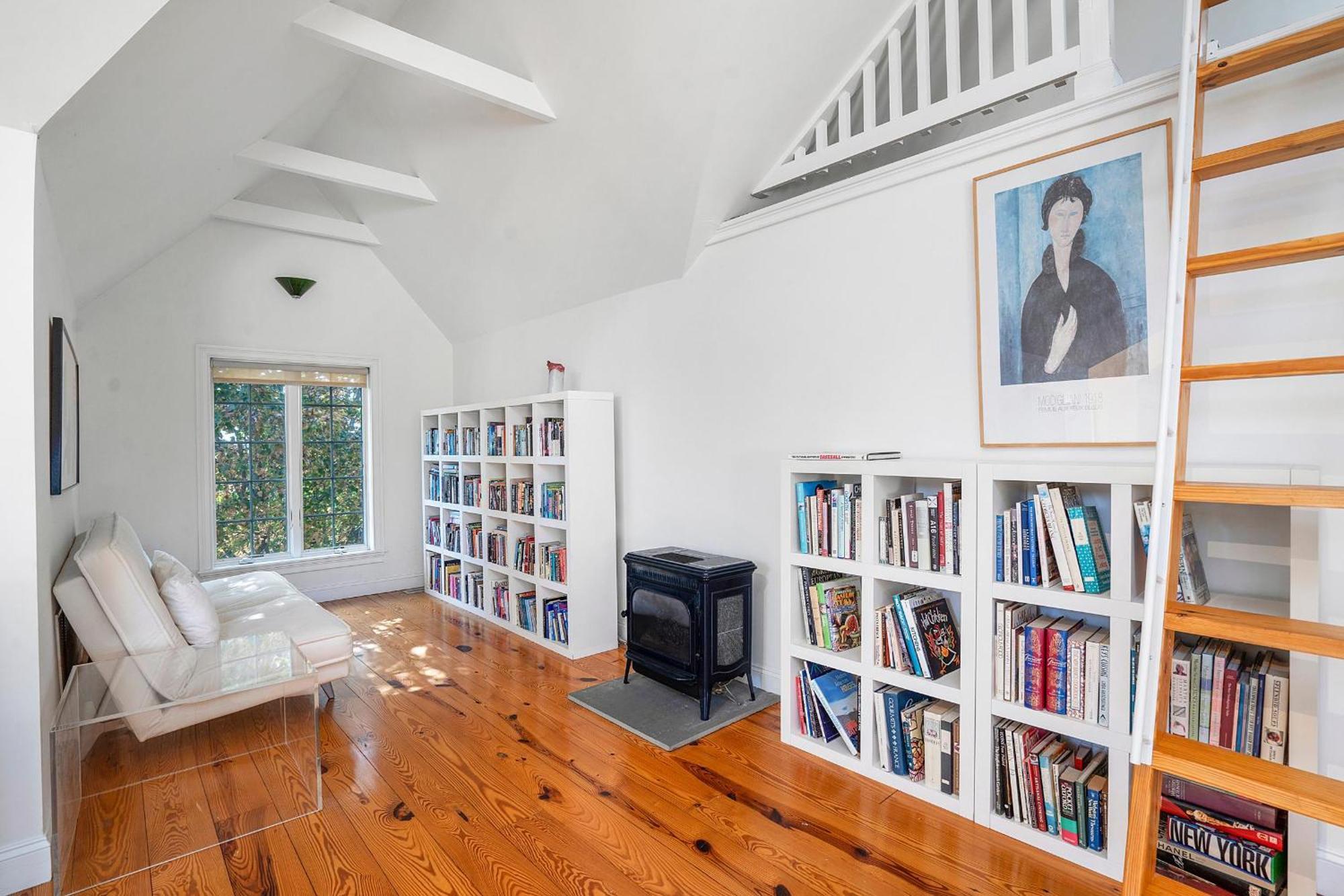 Large Modern North Fork Barn:Vineyards In Backyard, Harbes Farms Villa Mattituck Екстериор снимка